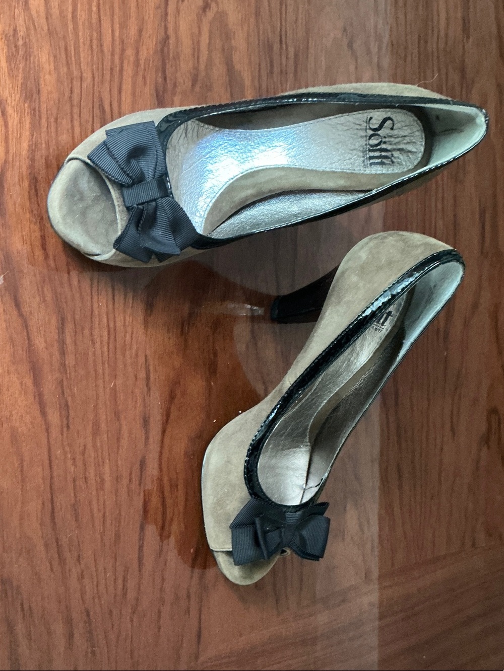 Sofft Taupe Suede Peep-Toe Pumps with Black Trim and Bow